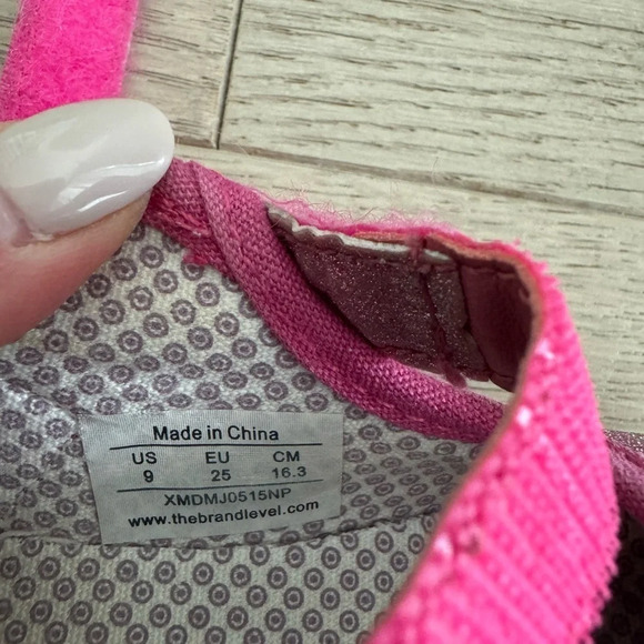 Dazzler hot pink Level Brand Mary Jane shoe - Picture 5 of 6